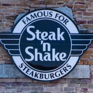 91年历史快餐连锁店Steak 'n Shake万圣节推出比特币奖励活动