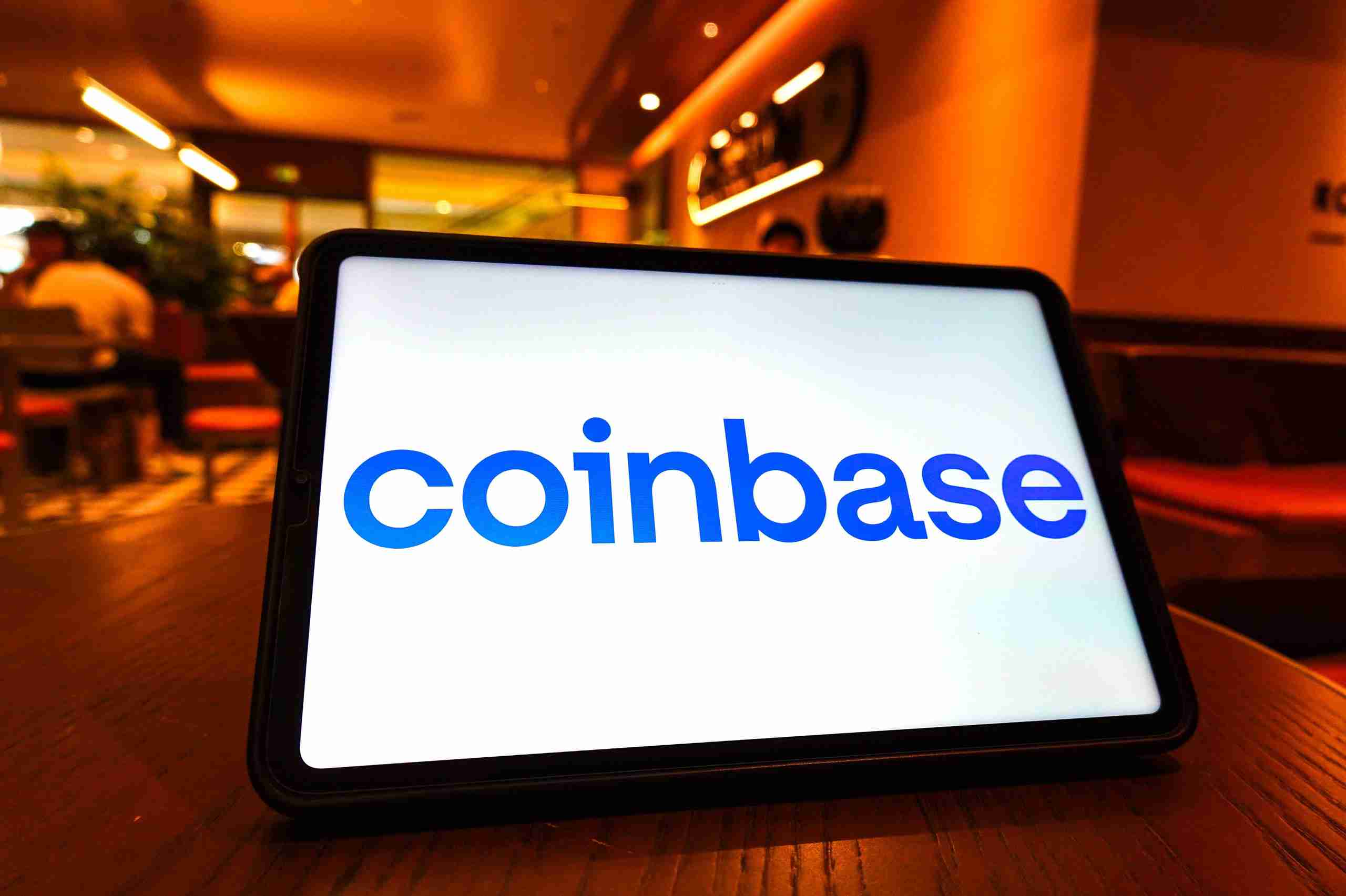 Coinbase 正在深入拓展 Solana 业务——收购 Vector 意味着什么